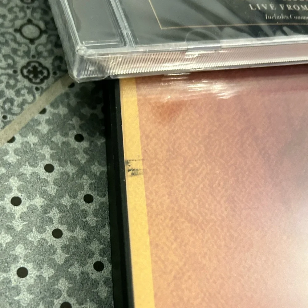 Carly Pearce VIP bundle - Picture 2 of 7